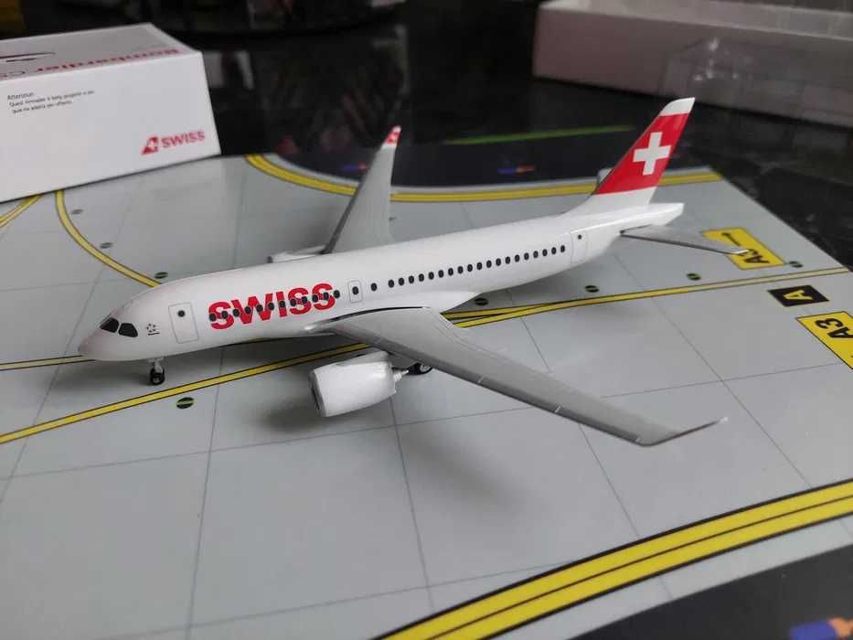Model Bombardier SC100 SWISS 1:200 Herpa Hogan