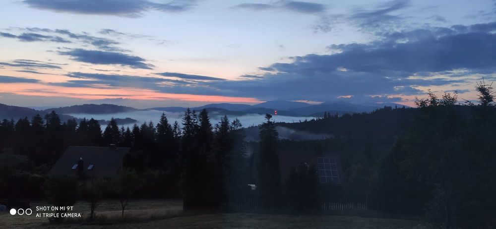Góralski domek na szczycie obok stoku wynajem noclegi Beskid 15osób