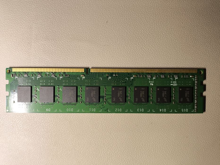 Crucial 4GB DDR3 1600MHz PC3-12800 Desktop RAM