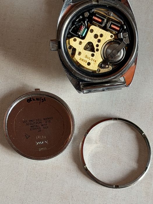 Bulova Accutron, kamerton,  rozmiar 36/42mm, super stan, w stali, lata 70te