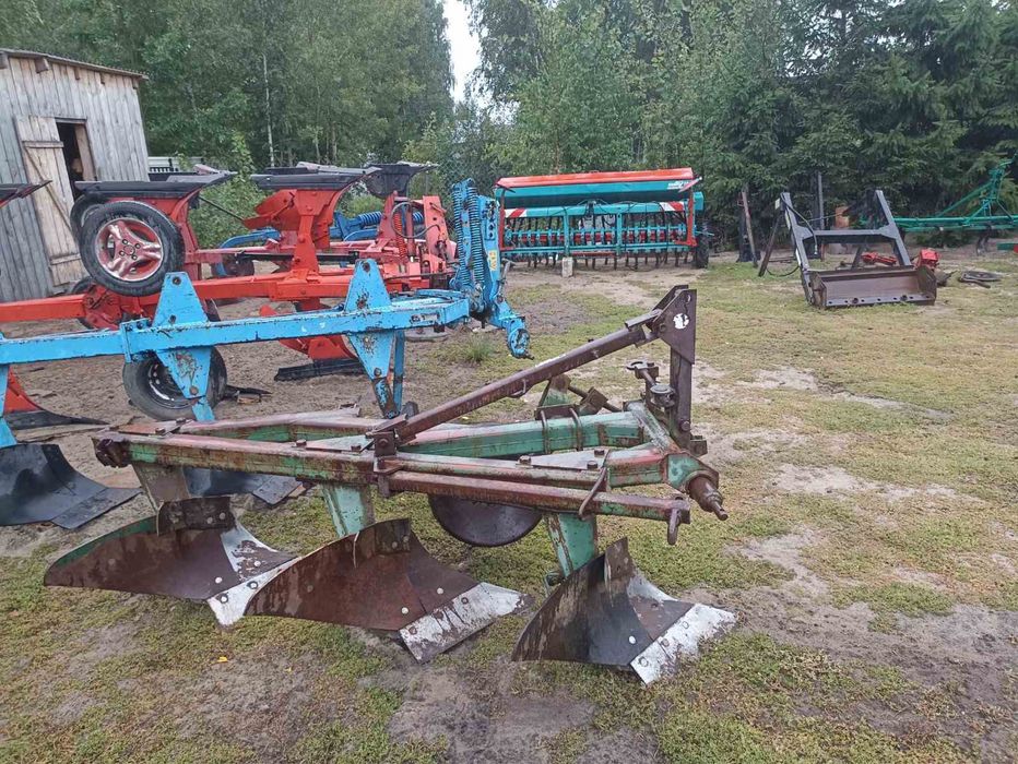 Картоплекопачка, плуги