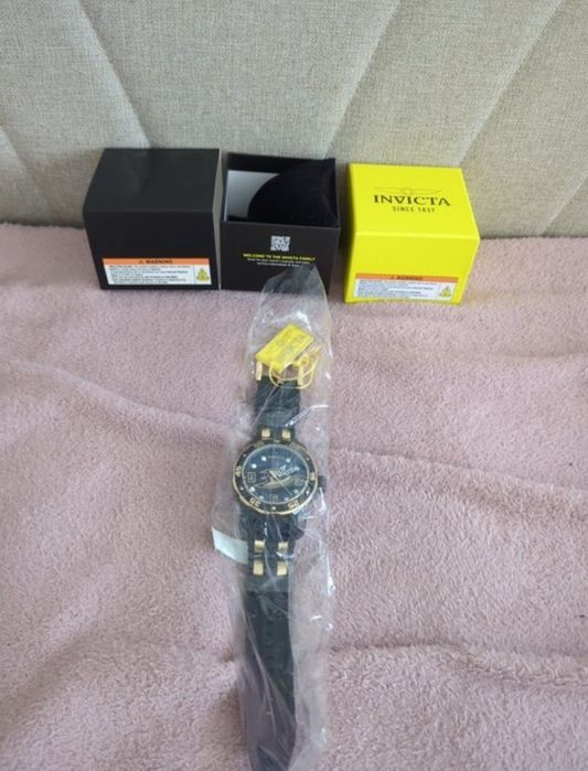 NEW Invicta NHL Anaheim Ducks Edition - 48mm Black Dial - Original Box