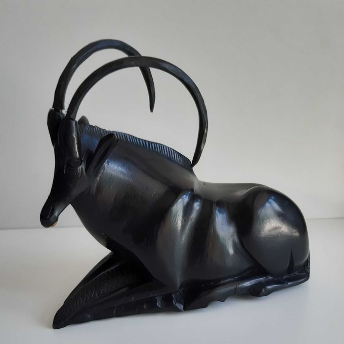 Escultura Madeira Arte Africana Angola Órix Negro