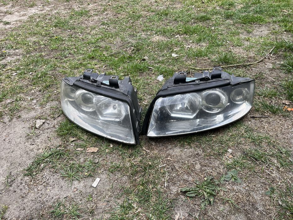 Lampy przednie Audi A4 B6