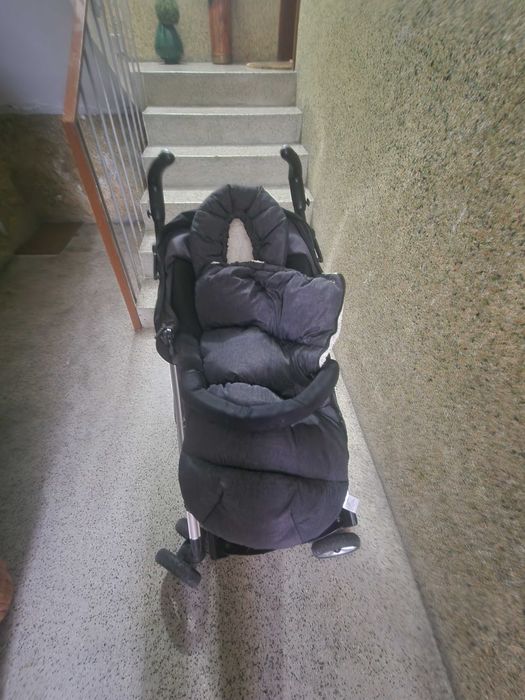 Carrinha e ovo de bebeconfort