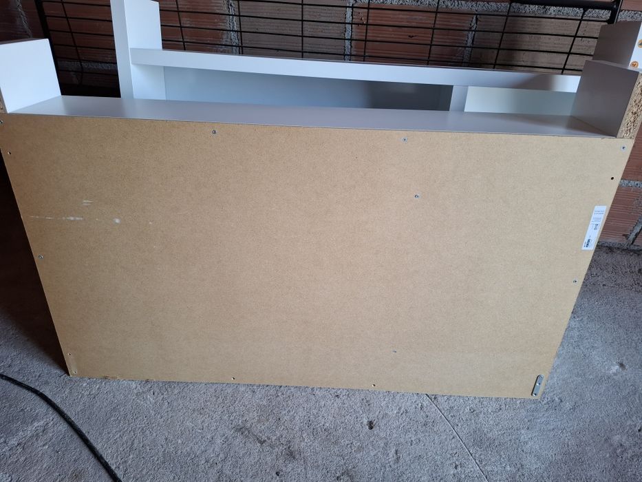 Módulo adicional alto para secretária da série MICKE do IKEA
