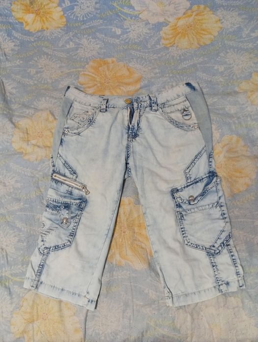 Продам женские шорты и бриджи