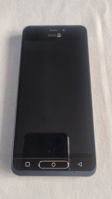 Telefon dla seniora, prosty smartfon Doro 8035
