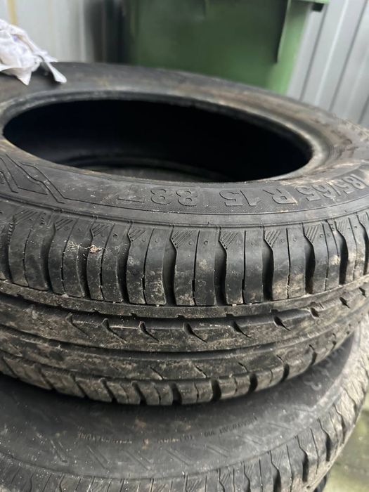 Покришки continental 185/65/15