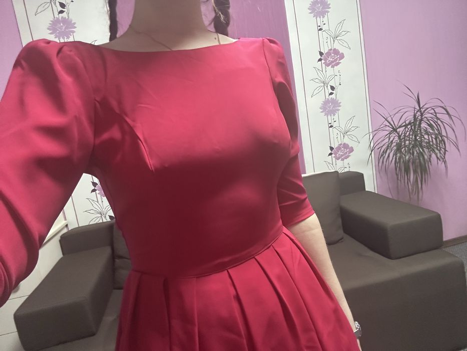 Ошатне плаття фуксія, рукав 3/4