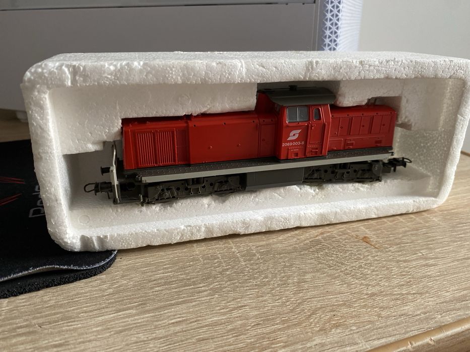 Lokomotywa roco znaleziona na strychu