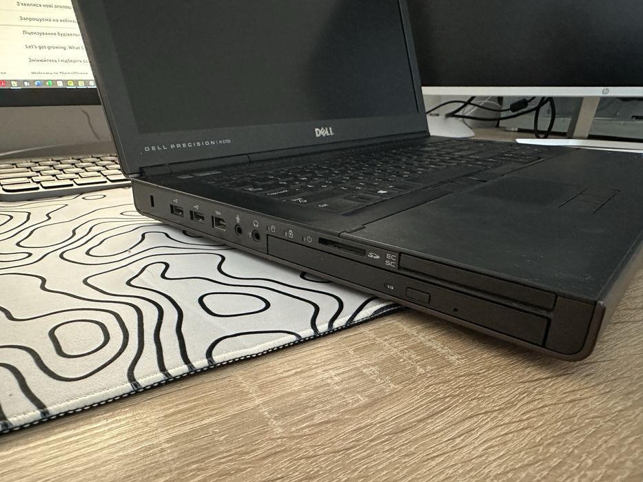 Laptop cũ Dell Precision M6700 Core i7 uy tín trên toàn quốc