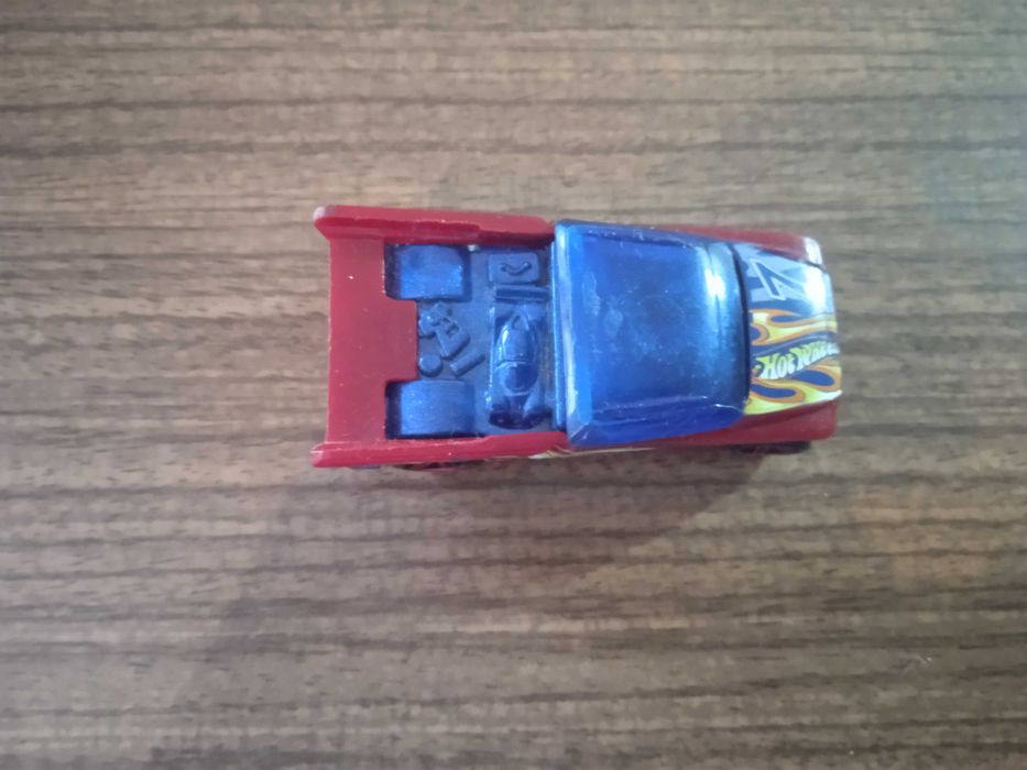 Hot Wheels Torpedo Jones Jester