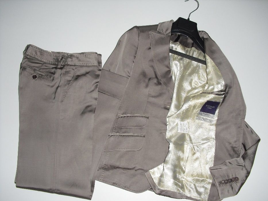 Fato Sacoor,  tamanho 34  (NOVO)