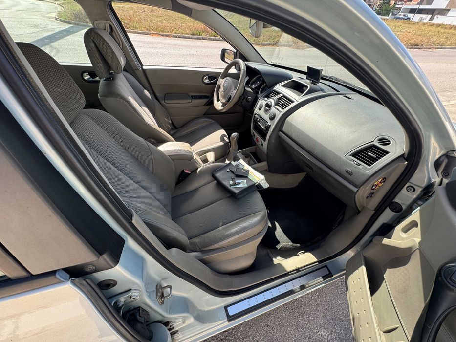Renault Megane 1.5 Dci 220 mil km