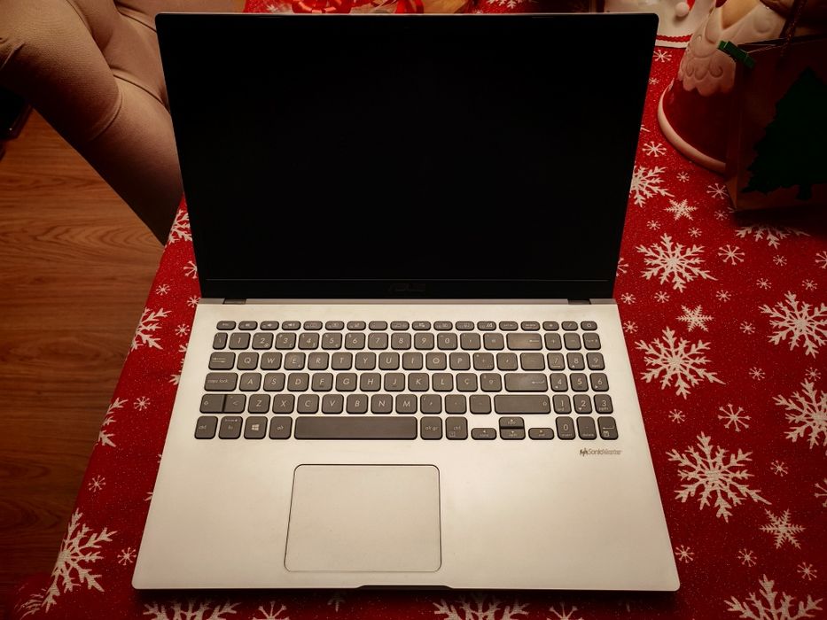 Portátil ASUS F509U 12Gb RAM
