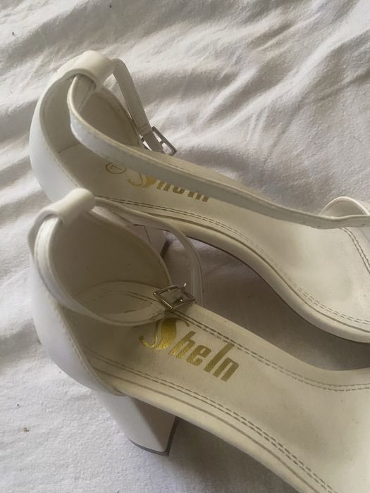 Sapatos classicos
