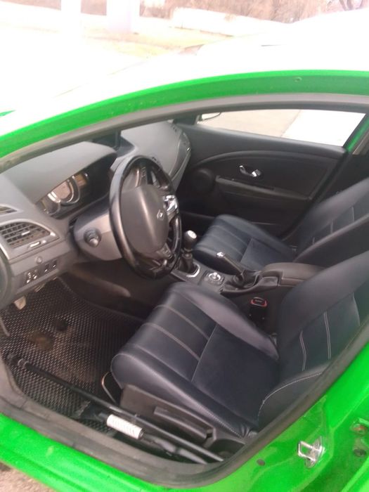 Аренда авто под Такси,Фул брен ОнТакси.  рено меган 3