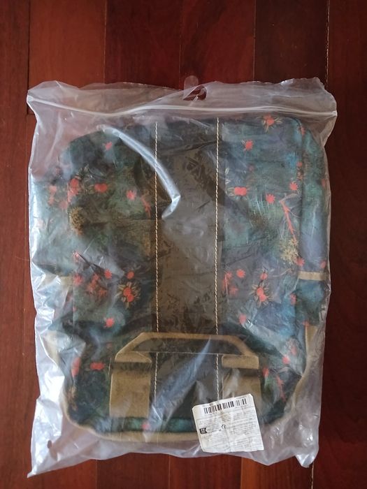Mochila Nova  de Senhora