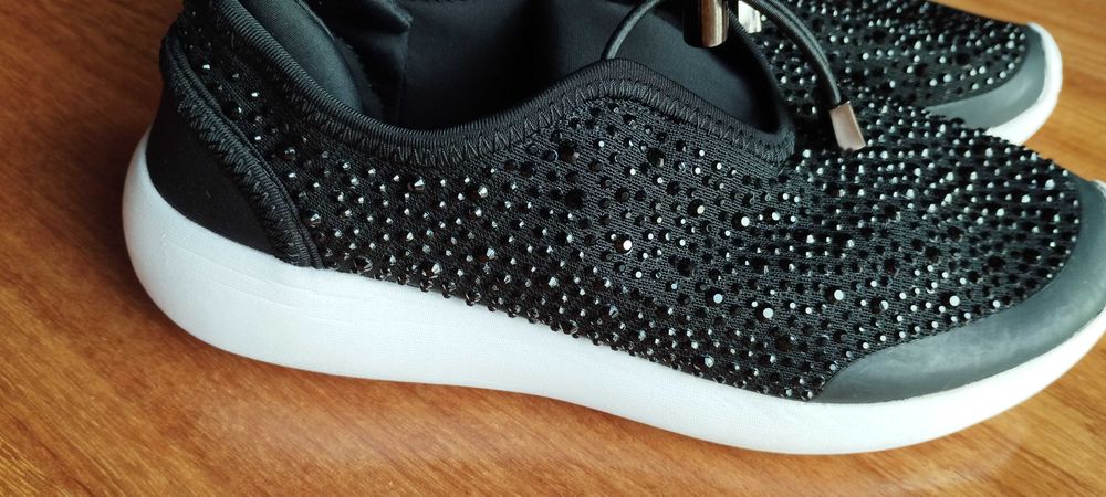 Sapatilha desportiva - Zara Woman