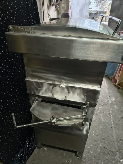 Sprzedam mieszałkę do mięsa na 200 kg