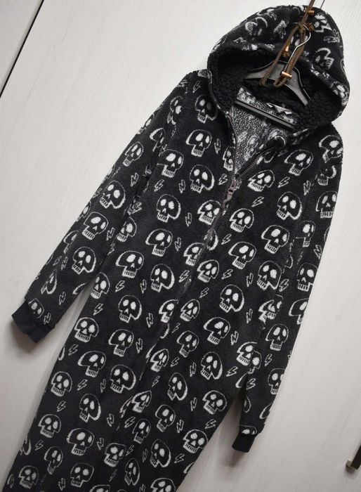 Piżama 152 158 polarowa kigurumi onesie kombinezon pajacyk czaszki