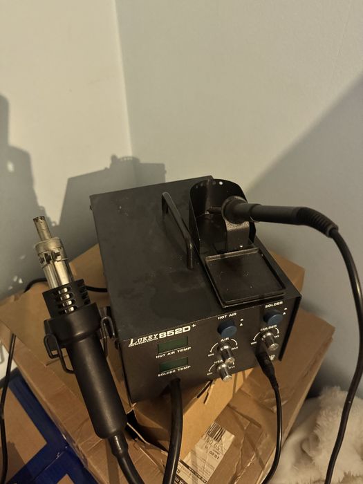 Паяльна станція Lukey 852D+