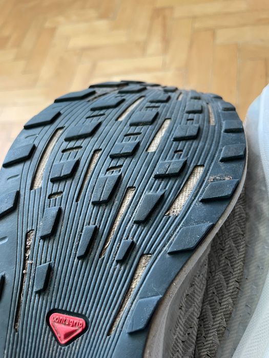 Кросівки Salomon pulsar, trail. Nike