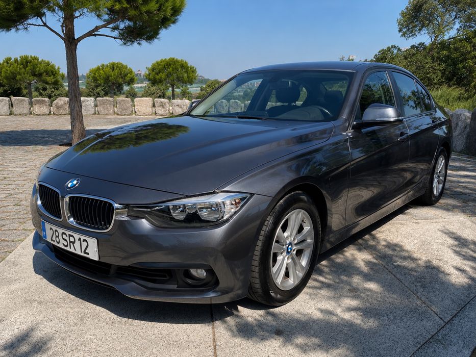 BMW 330