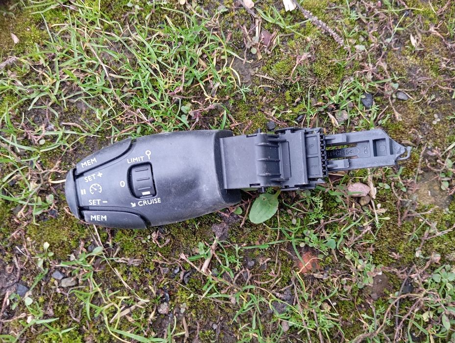 Przełącznik manetka sterowania tempomatu Vivaro C Oryginał