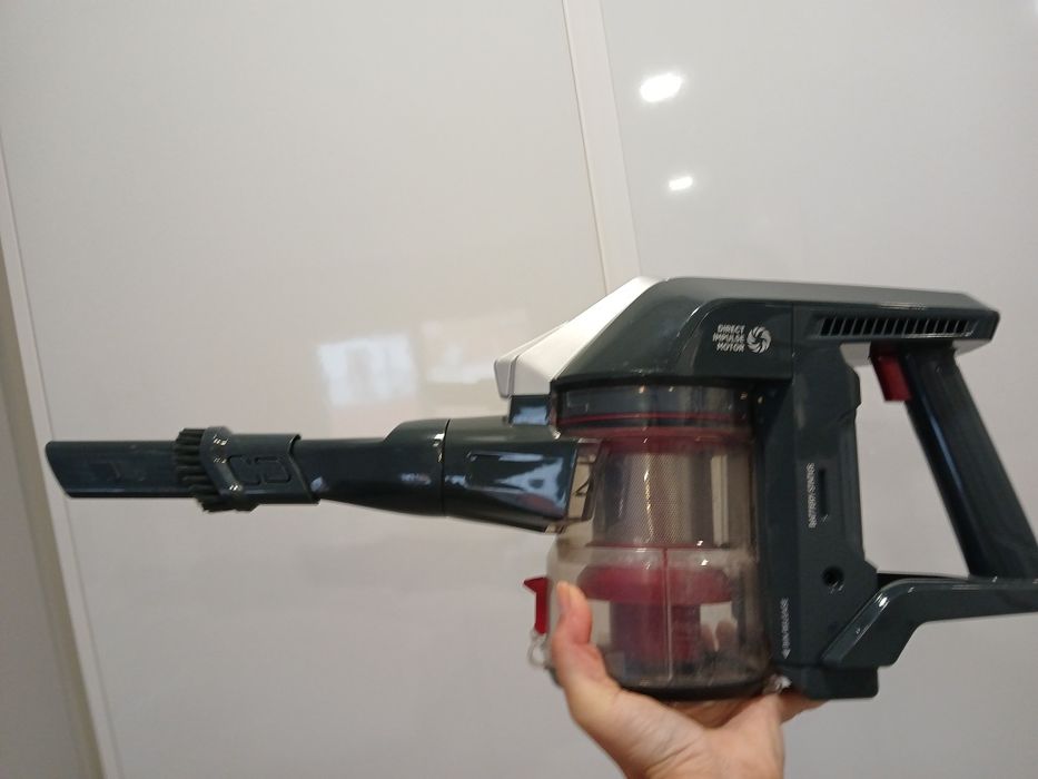 Aspirador vertical Hoover