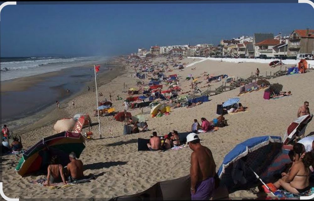 Casa T5 com anexos e pátio