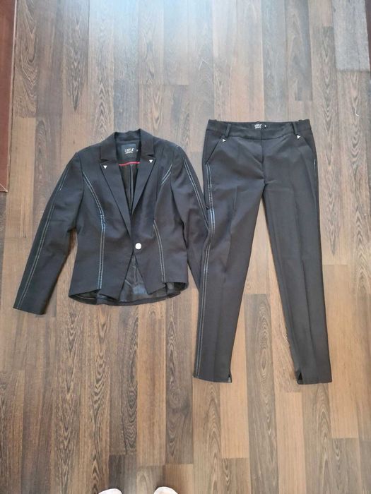 Simple garrnitur czarny 2częściowy rozmiar 38