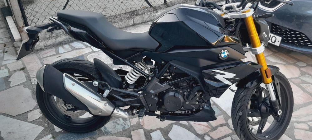BMW 310R como nova