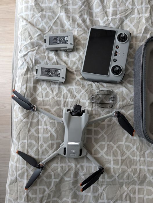 Dji mini 3 RC na gwarancji  plus druga bateria