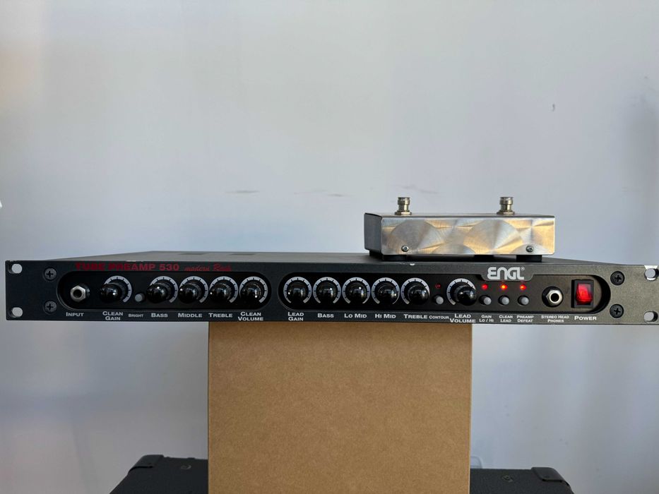 Pré Amplificador a Válvulas Engl E530 + pedal Engl Z-4