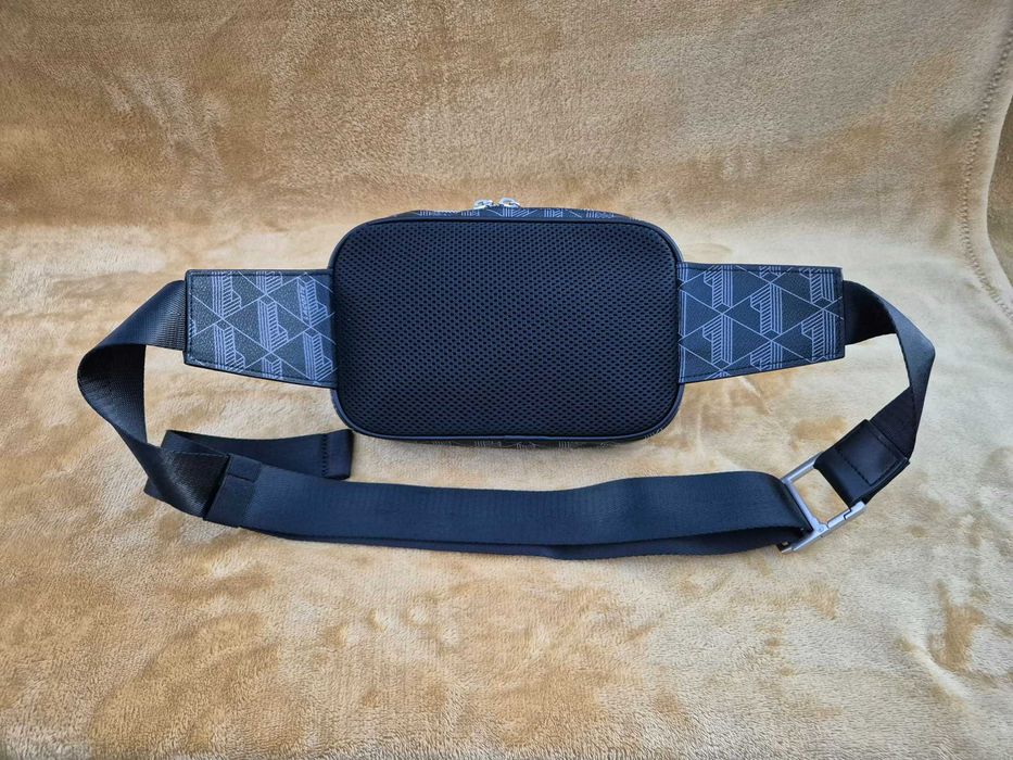 Bolsa de Cintura LACOSTE The Blend - Preta