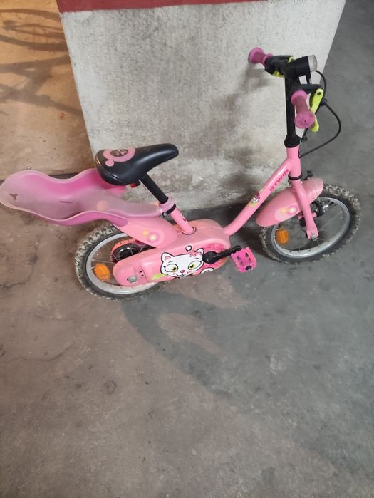 Bicicleta rosa infantil