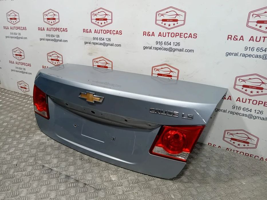 Tampa de Mala Chevrolet Cruze Original