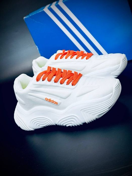 Женские Adidas Yezzy Boost/ кросовки адидас весна/купить адики женские