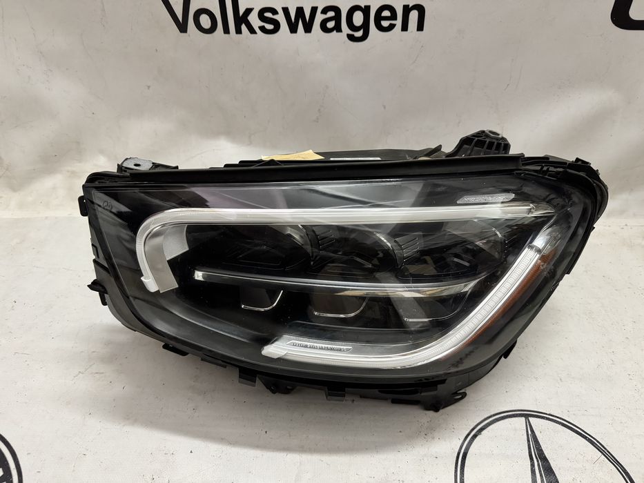 Фара ліва передня Mercedes x253 CLC w253 рест