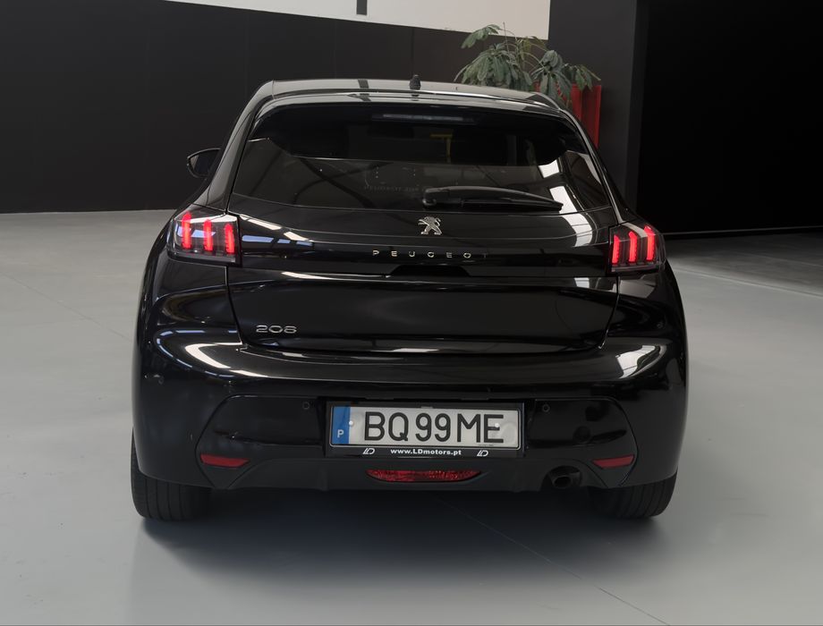 Peugeot 208 1.2 Turbo 100 CV Ano 2021 ( Versao Allure )