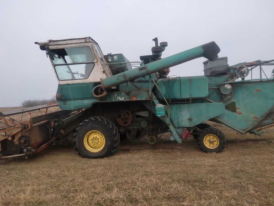 Продам комбаін нива ск 5
