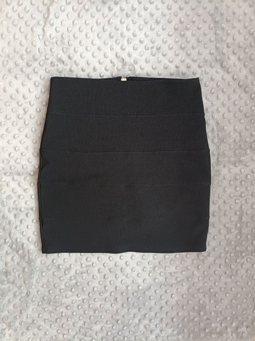 Czarna spódniczka mini roz S New Yorker