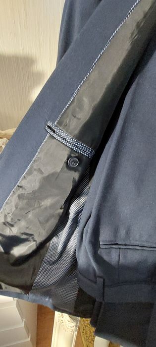 Чоловічий костюм