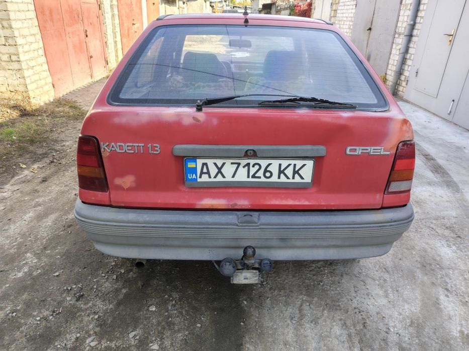 Продам Опель кадет 1.3