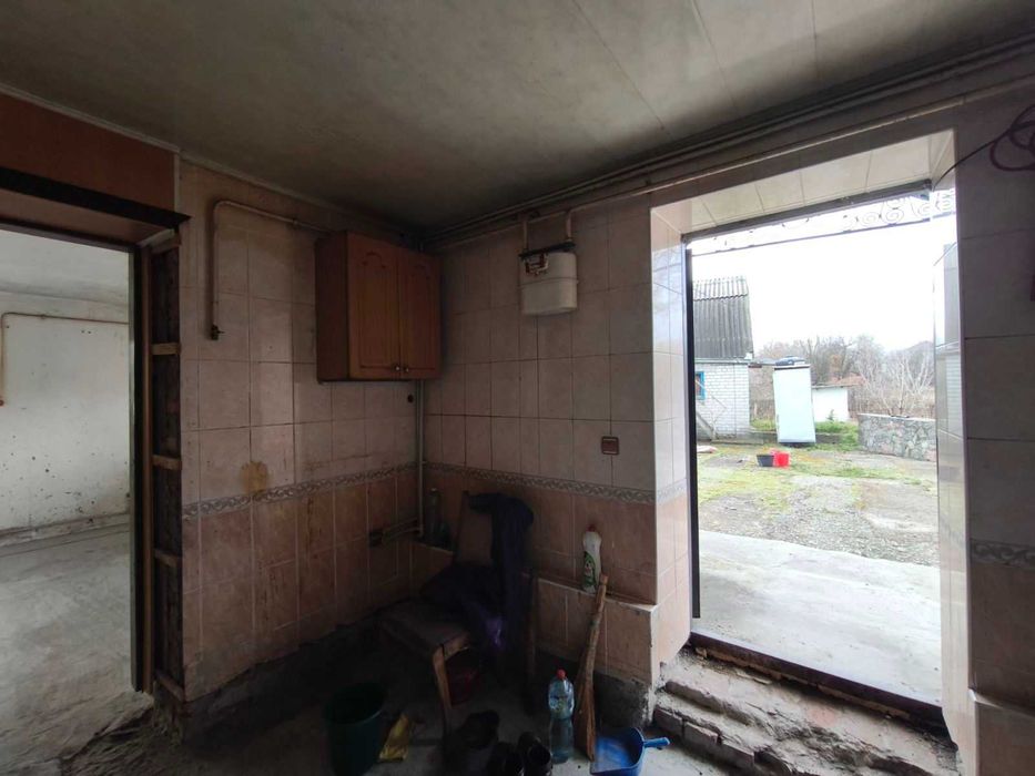 `Продам 2х поверховий будинок 144м.кв у Потоках, 30 сотів. прив.землі