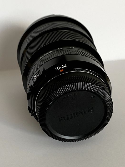 Lente Fujifilm XF 10-24mm f/4 R OIS — Como nova