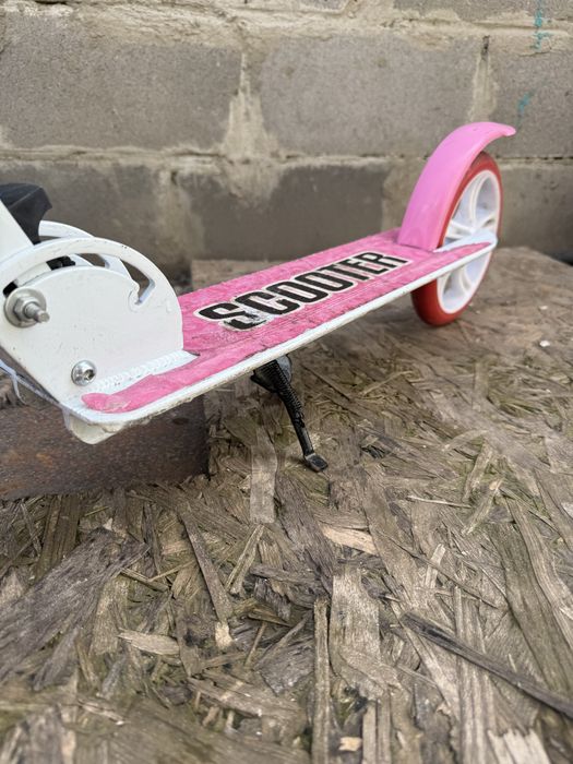 Scooter самокат для дівчинки двоколісний
