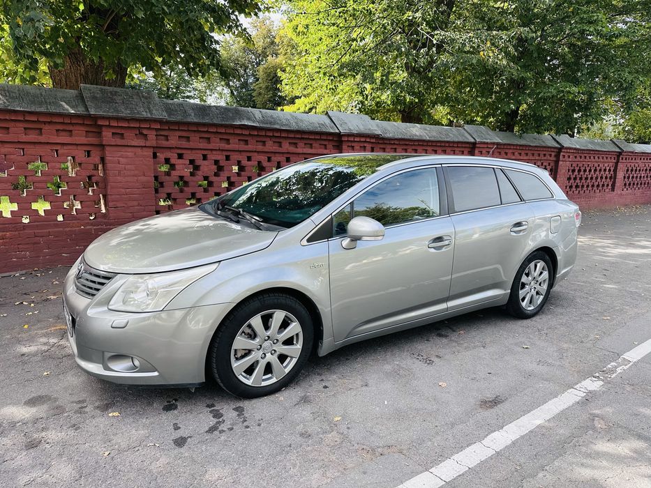 Toyota Avensis 2,2 avtomat